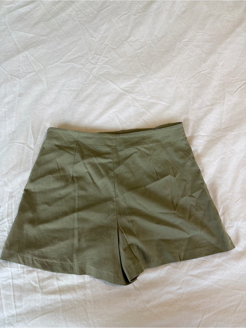 Zara Summer Skort with Gold Button Details - Picture 4 of 4